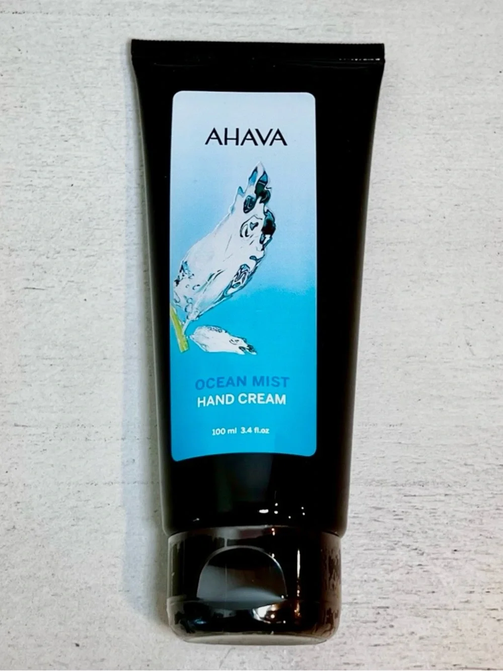 AHAVA Ocean Mist Hand Cream 3.4 oz NWT Dead Sea Minerals Dry Hands